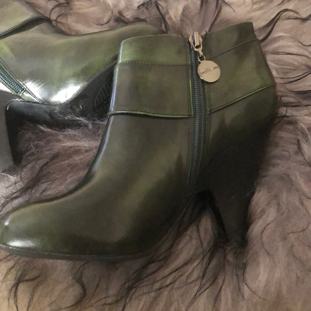 Vince Camuto Booties - Picture 6 of 8